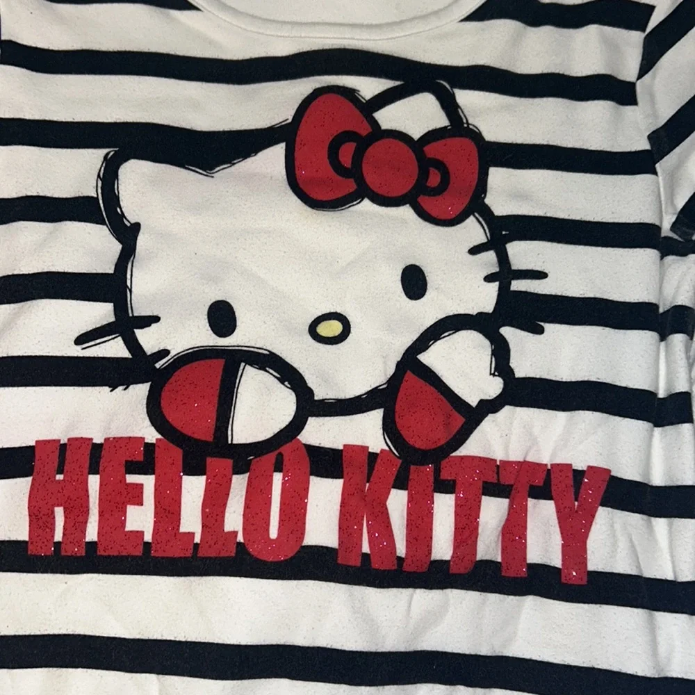 H&M hello kitty top - Picture 3 of 3